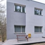 Tani hotel pracowniczy w Płocku oferujący wygodne noclegi dla pracowników odwiedzających miasto.